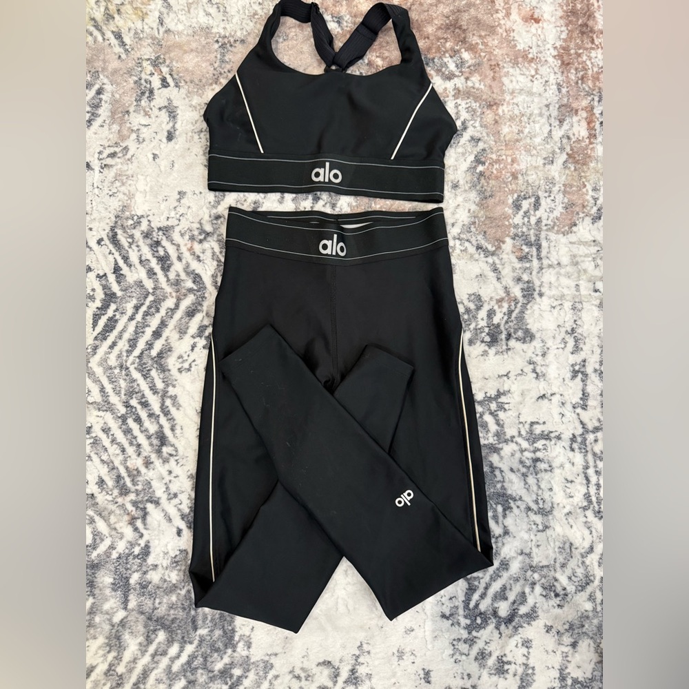 ALO Yoga set size Small